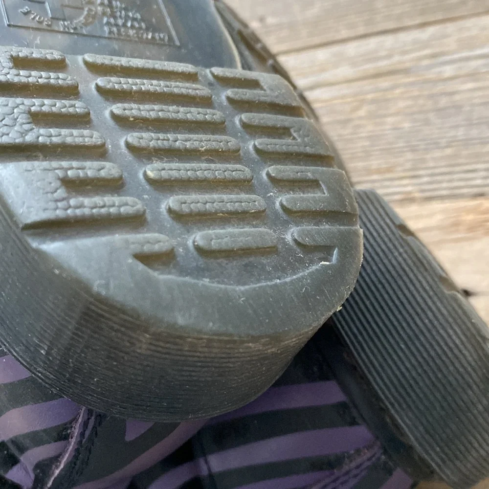 Dr. Marten Purple/Black Zebra Striped Pascal Boots. Size 7 (EU38). - Picture 10 of 10
